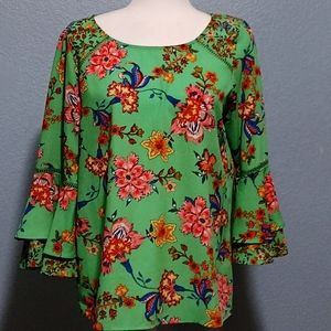 Floral Bell sleeve blouse